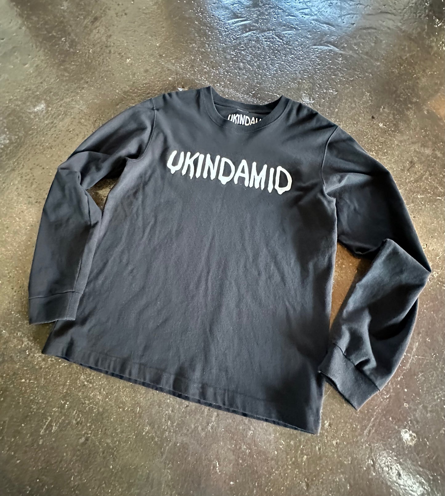 UKINDAMID - Long Sleeve Tee